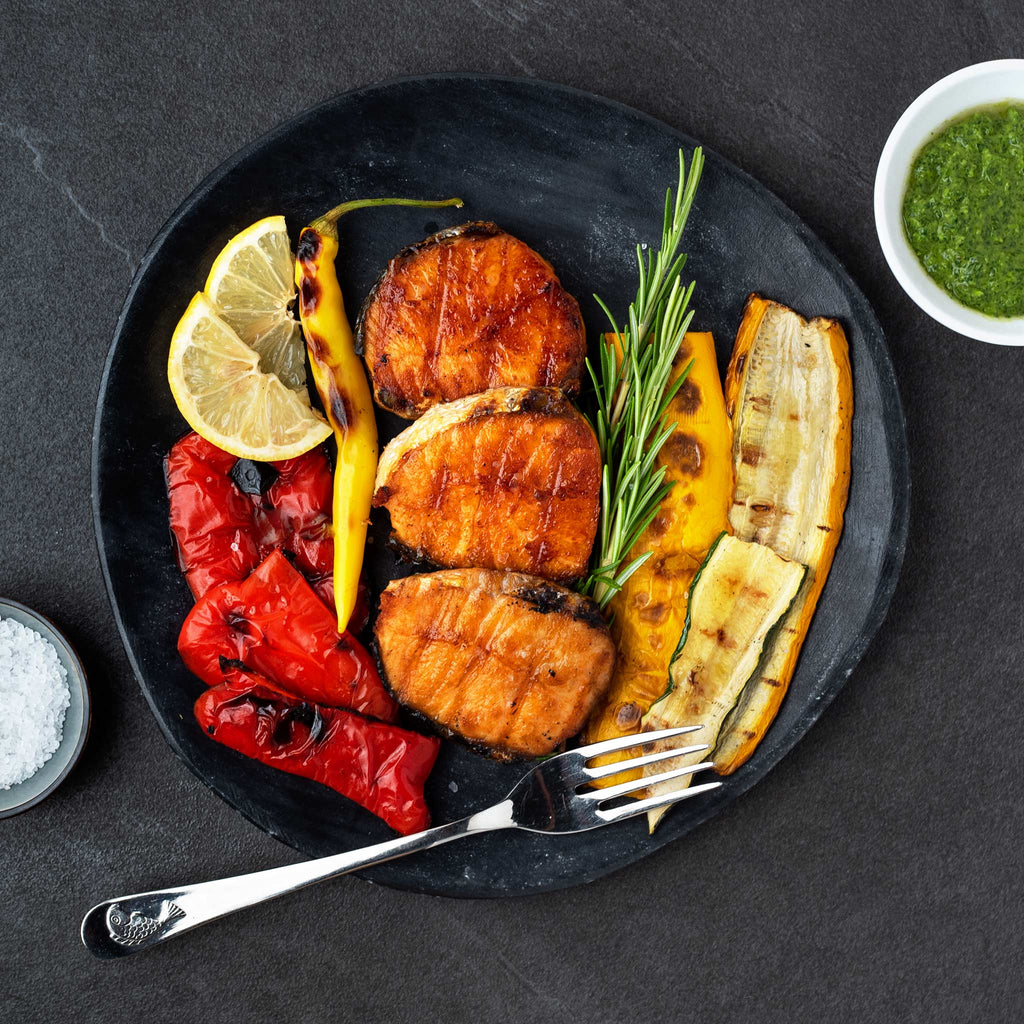 Grilled salmon fillets marinated in herb oil | HONEST CATCH