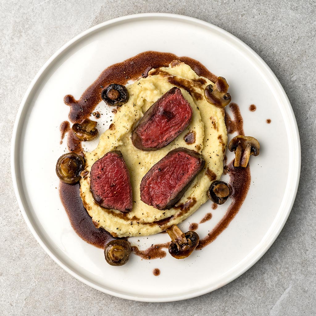 Rehrücken auf Pastinaken-Creme Rezept | HONEST CATCH